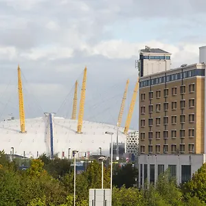 Holiday Express Greenwich By Ihg Hotel